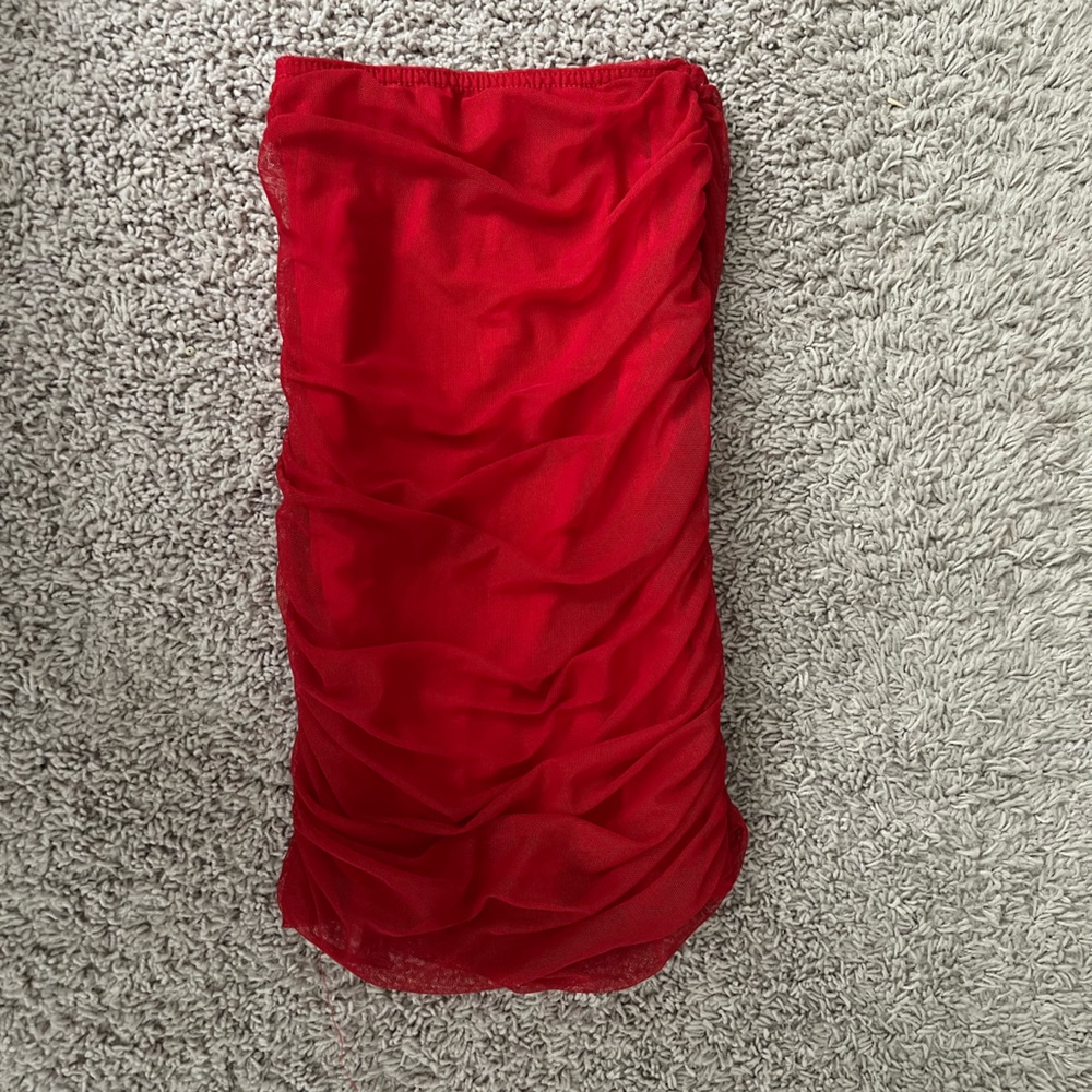 Pretty Little Thing Red Skirt Size 4